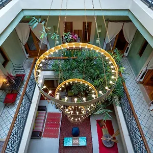 riad-lheure-dete.marrakeshhotelsmorocco.com/