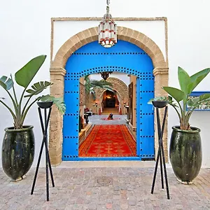 Dar L'oussia & 5* As-Suwajra